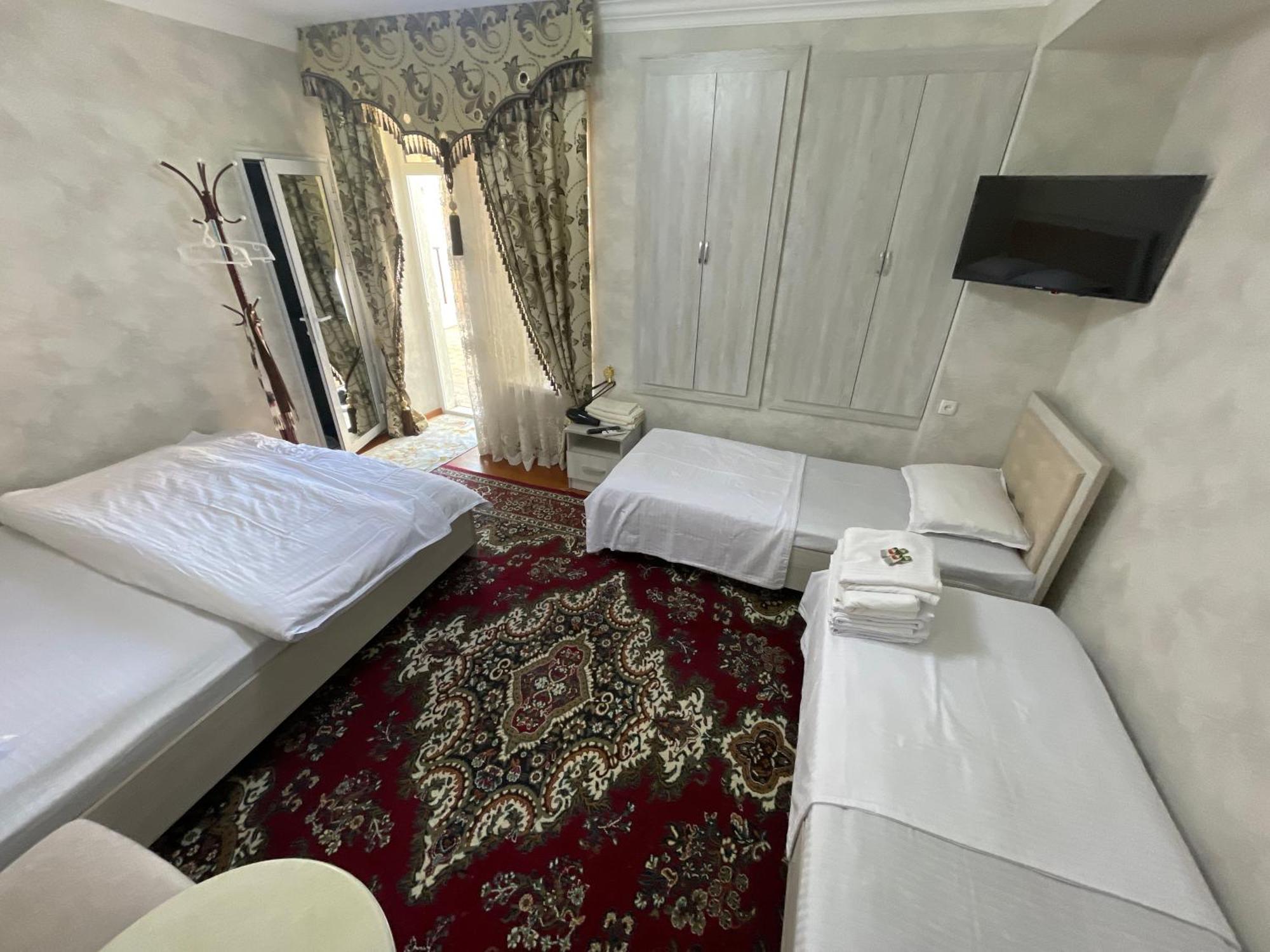 Isfandiyor Hotel Samarkand Eksteriør billede